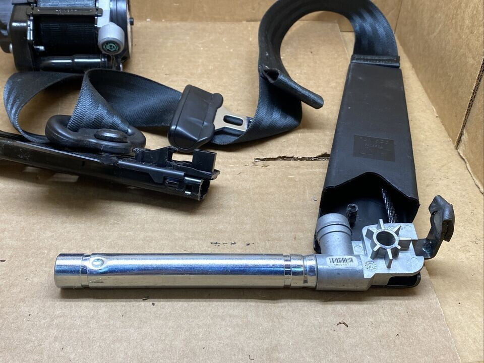 🔥13-16 Ford Escape Front Right Passenger Side Seat Belt Retractor Assembly OEM