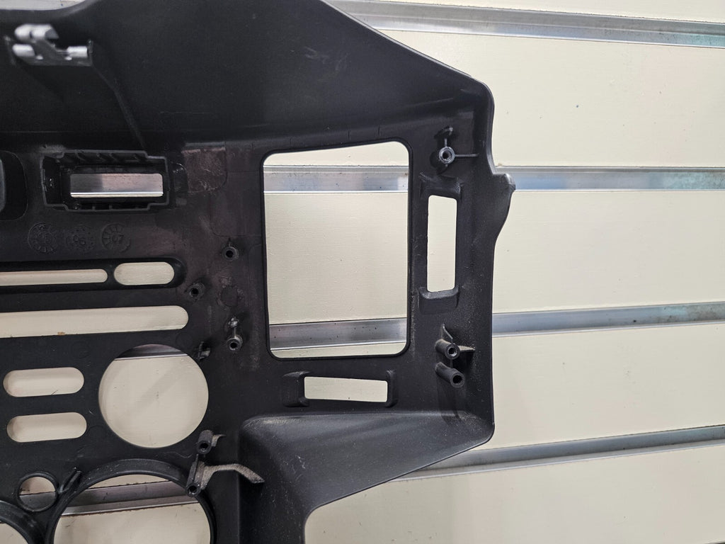 🔥06-08 ENDEAVOR Dash Center Radio Stereo Climate Trim Panel Bezel Black OEM