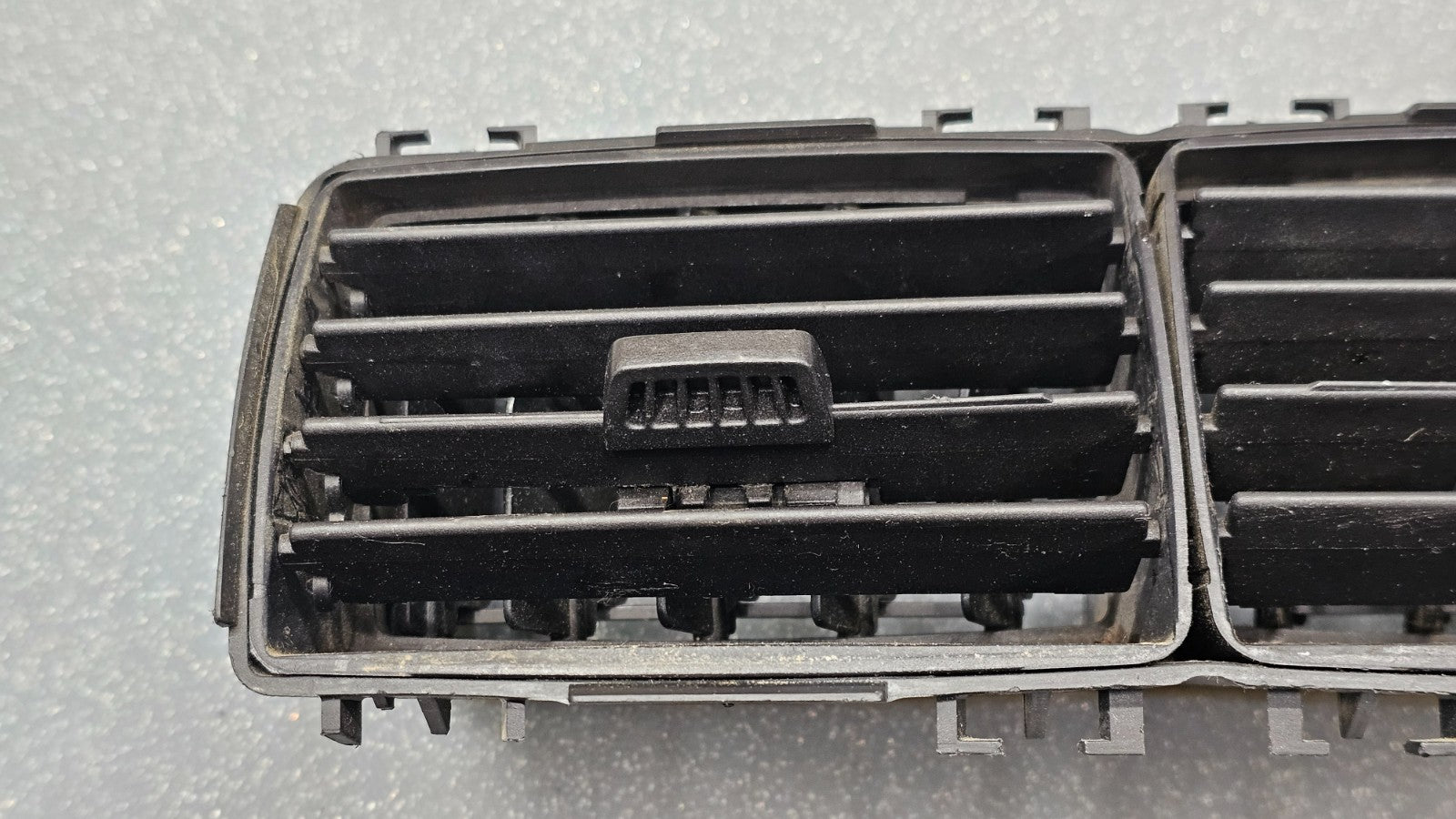 🔥06-10 Explorer Mountaineer Dash Center AC A/C HVAC Air Vent Heater Panel Bezel