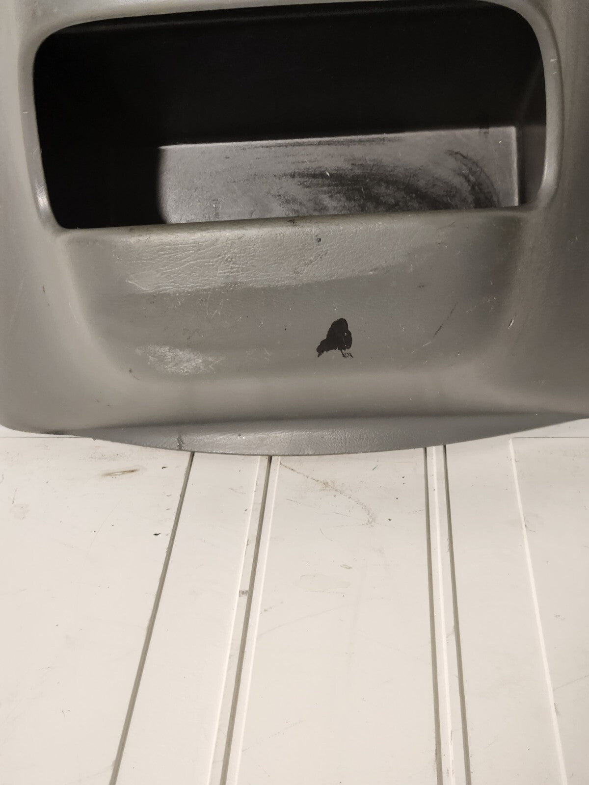 97-13 FORD ECONOLINE VAN E150 E250 E350 E450 FRONT CENTER CONSOLE Cupholder GRAY