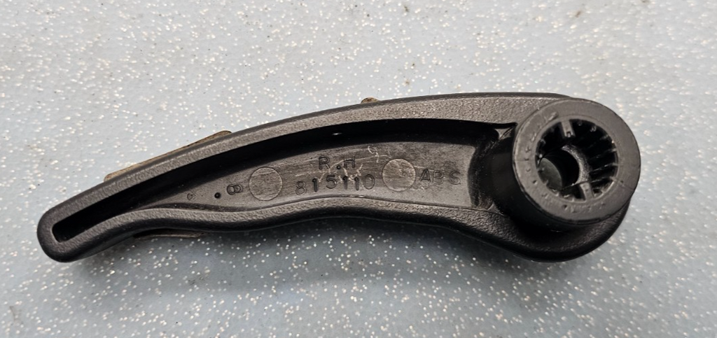 🔥1999-2002 Chevy Suburban Seat Handle Passenger BLACK OEM