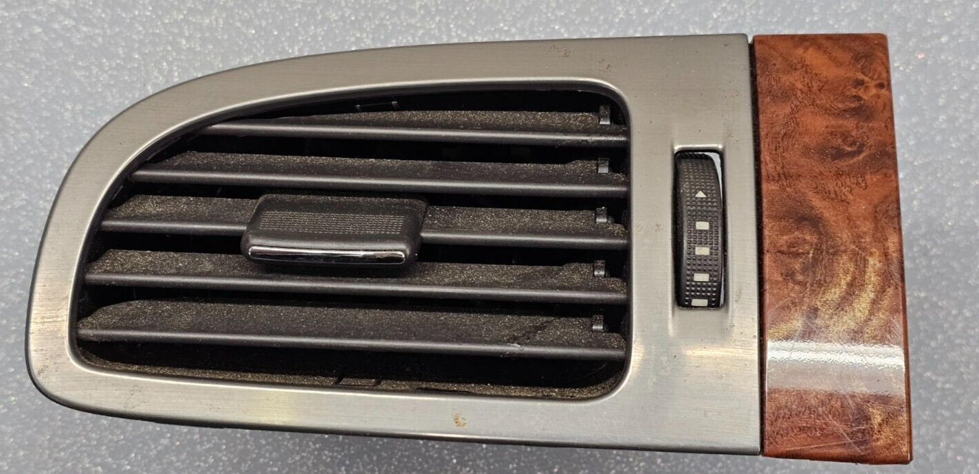 🔥07-13 Suburban YUKON Front LEFT DRIVER Dash Air Vent Heater SILVER/WOOD VT16