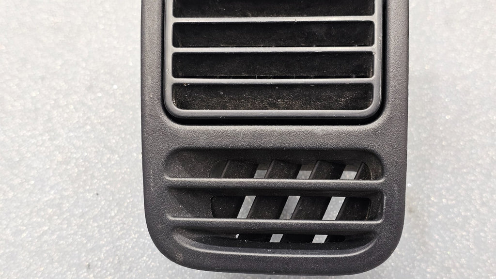 🔥01-05 Honda Civic Dash Right Passenger Air Vent  Heater Conditioning Black