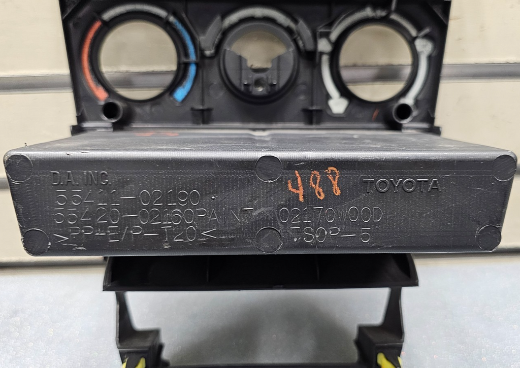 🔥03-08 TOYOTA COROLLA CENTER DASH CLIMATE CONTROL BEZEL TRIM PANEL BLACK OEM