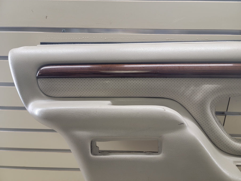 🔥1995-1999 Chevy GMC Silverado escalade DOOR PANEL Rear left Side Auto TAN D2