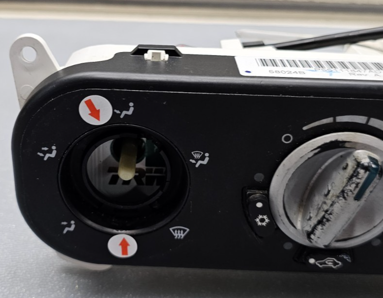 07-09 Patriot Compass Caliber Dash Heater Climate Temperatur Control Conditioner