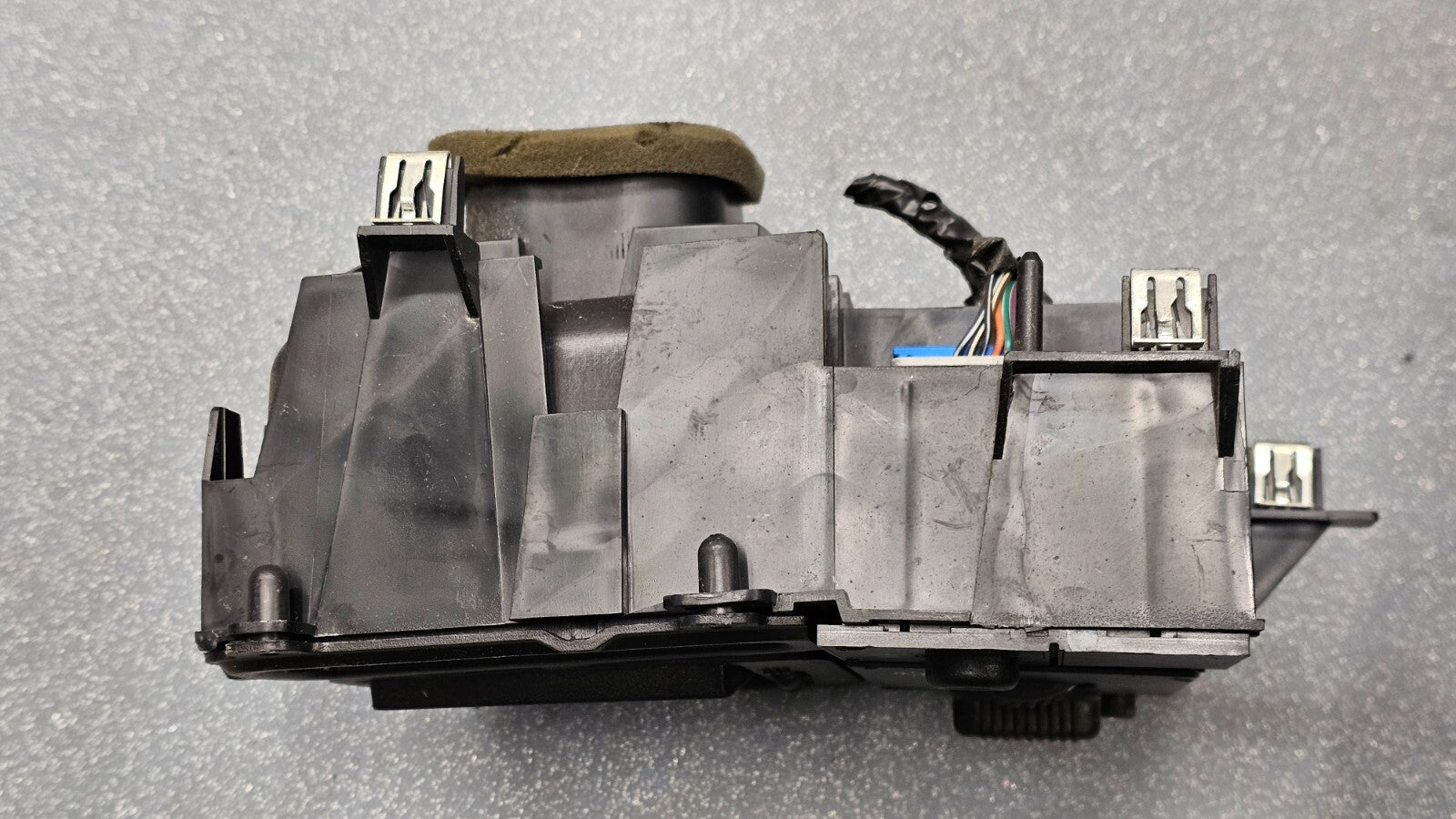 🔥99-06 Chevy Silverado Sierra Headlight Switch left Driver Air Vent Black HS19