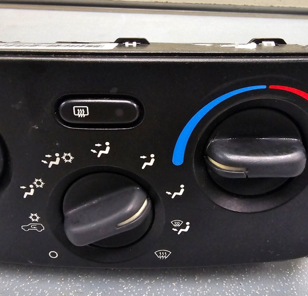 🔥02-03 Jeep Liberty Dash CLIMATE CONTROL UNIT Temperature Heat Rear Defrost OEM