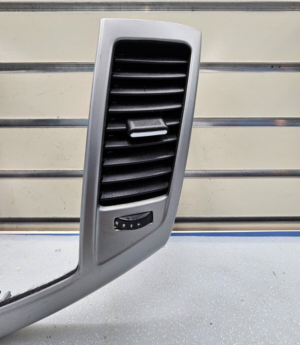 🔥2011 - 2015 Chevrolet Cruze Center Dash Air Vent Bezel trim silver