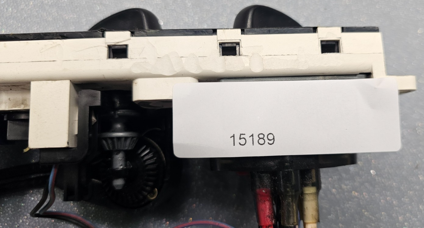 94-00 Ford Mustang Dash A/C Heater Climate Temperature Control Panel Conditioner