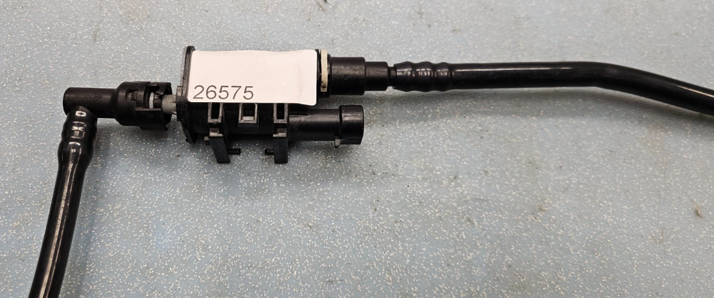 🔥04-20 Colorado Savana Express Valve Purge Solenoid Evap Emission Canister