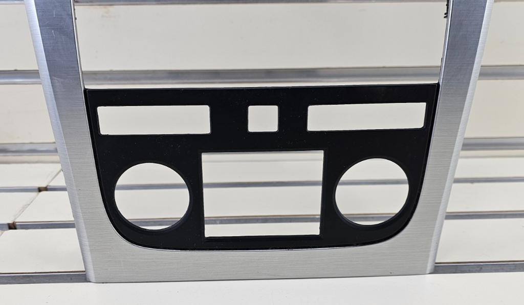 🔥07-12 GMC Acadia OEM Silver Center Dash Bezel Radio Climate Controls Surround