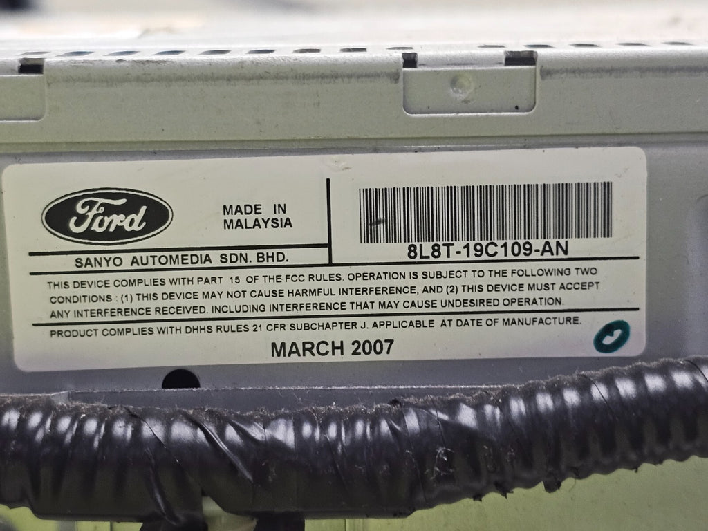 🔥2008 Ford Escape Mariner Dash Center AM FM Radio Stereo Receiver CD Player OEM