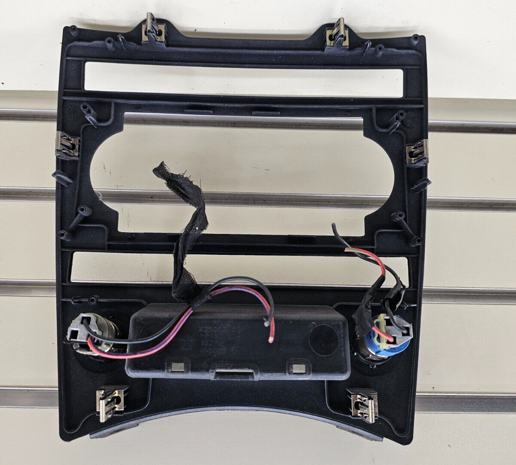 🔥05-07 JEEP GRAND CHEROKEE DASH PANEL RADIO SURROUND TRIM BEZEL BLACK OEM B70