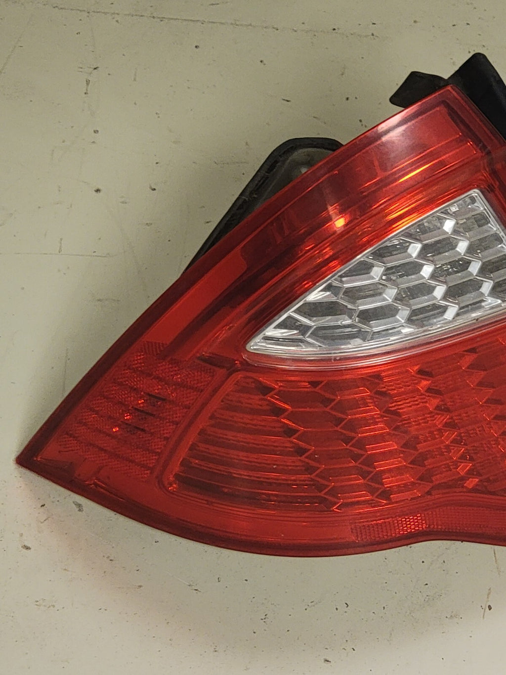 🔥10-12 Ford Fusion Tail Light Break Light Lamp Assembly Rear Left Driver OEM