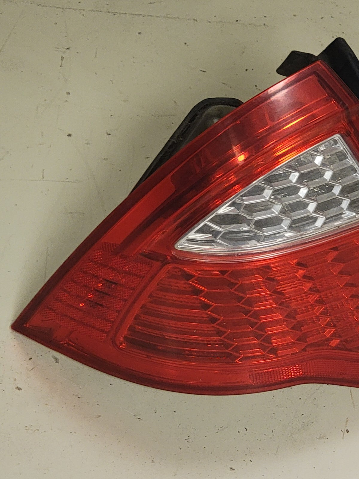 🔥10-12 Ford Fusion Tail Light Break Light Lamp Assembly Rear Left Driver OEM