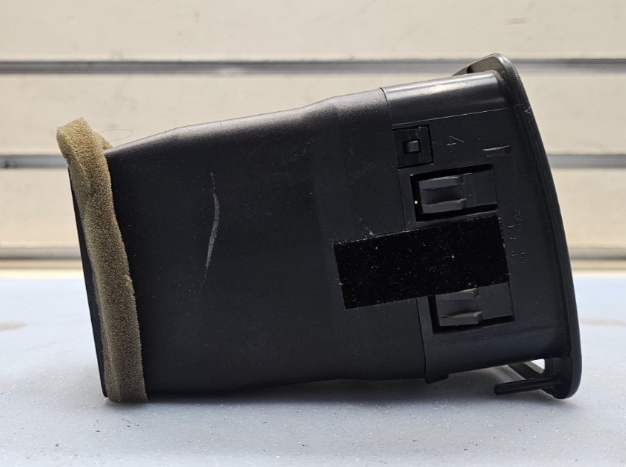 🔥99-06 Silverado Tahoe Dash Right Passenger Air Vent A/C AC HVAC Heater Black