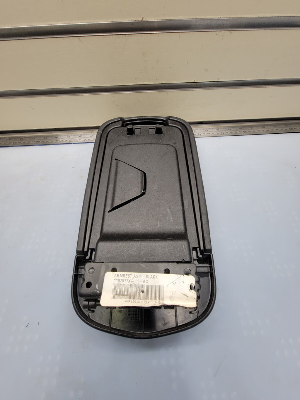 🔥2011-2014 CHRYSLER 200 DODGE AVENGER CENTER CONSOLE LID ARM REST BLACK