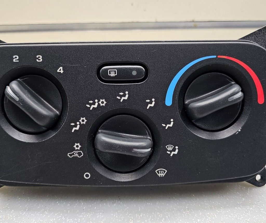 🔥02-03 Jeep Liberty Dash CLIMATE CONTROL UNIT Temperature Heat Rear Defrost OEM