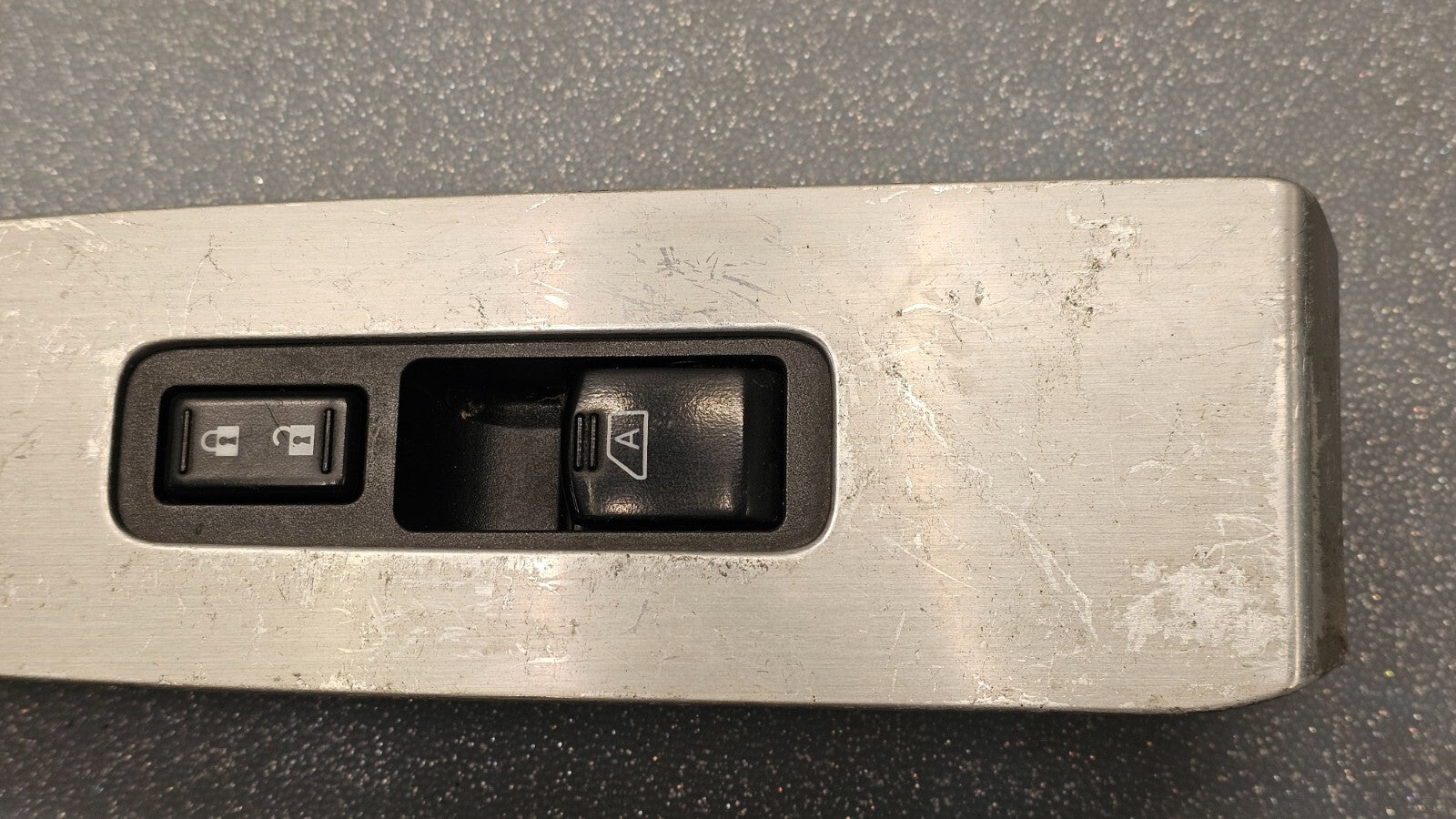 🔥08-14 NISSAN MURANO RIGHT PASSENGER LOCK ELECTRIC WINDOW MIRROR SWITCH SILVER