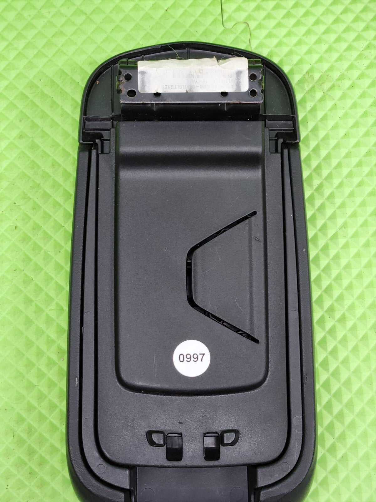 🔥2011-2014 CHRYSLER 200 DODGE AVENGER CENTER CONSOLE LID ARM REST BLACK