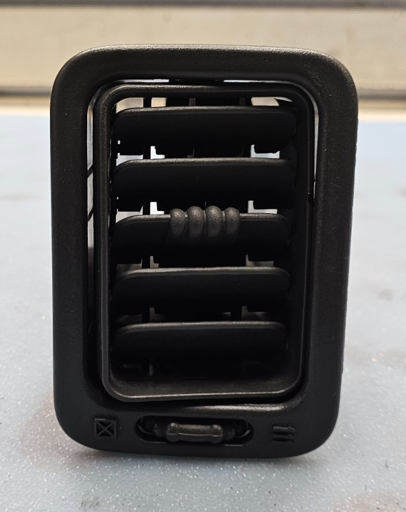 🔥99-06 Silverado Tahoe Dash Right Passenger Air Vent A/C AC HVAC Heater Black