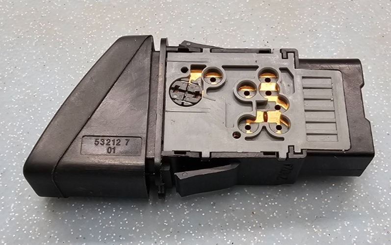 🔥01-03 MAZDA PROTEGE PROTEGE5 HAZARD EMERGENCY FLASHER 4WAY SWITCH BUTTON