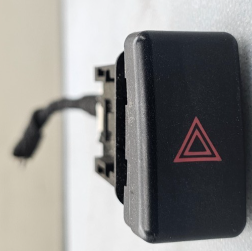 🔥04-09 Mazda3 Mazda 3 Hazard Warning Switch Emergency Flasher Light Assembly