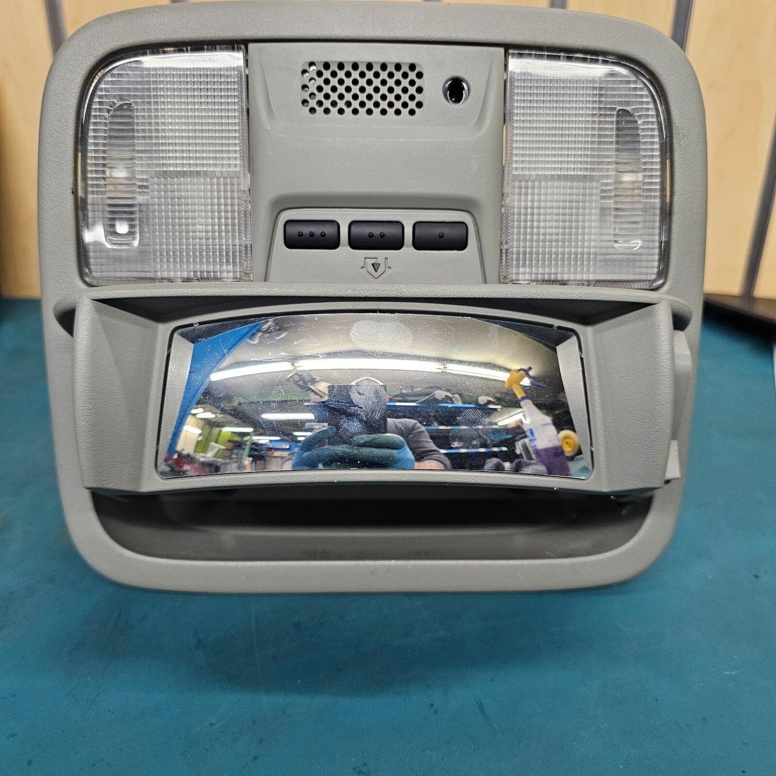 🔥03-08 Honda Pilot 05-10 Odyssey Roof Overhead Console Dome Map Light Grey OEM