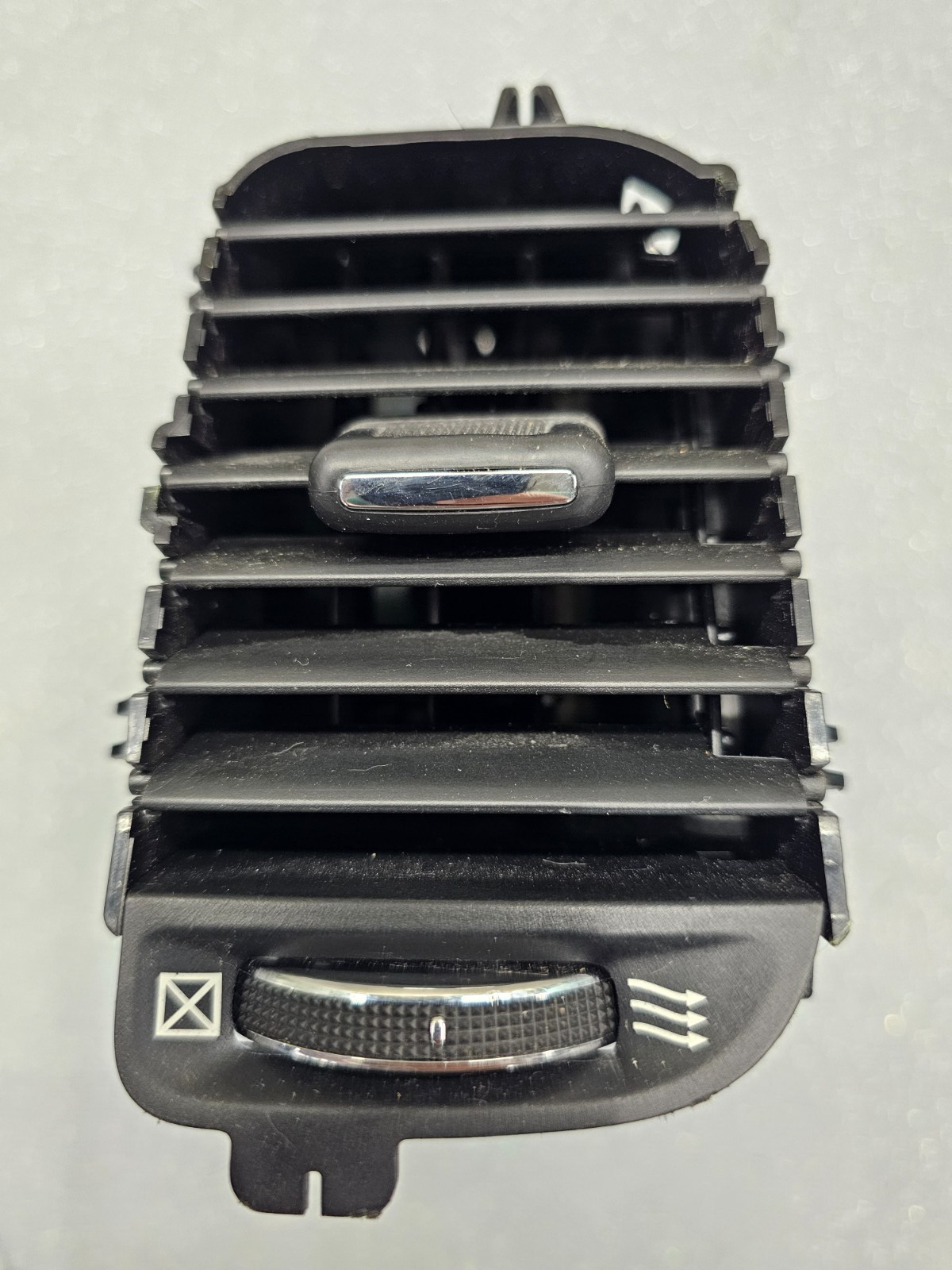 🔥11-22 DODGE CHARGER CENTER DASH RIGHT PASSENGER OUTER AC A/C AIR VENT HEATER