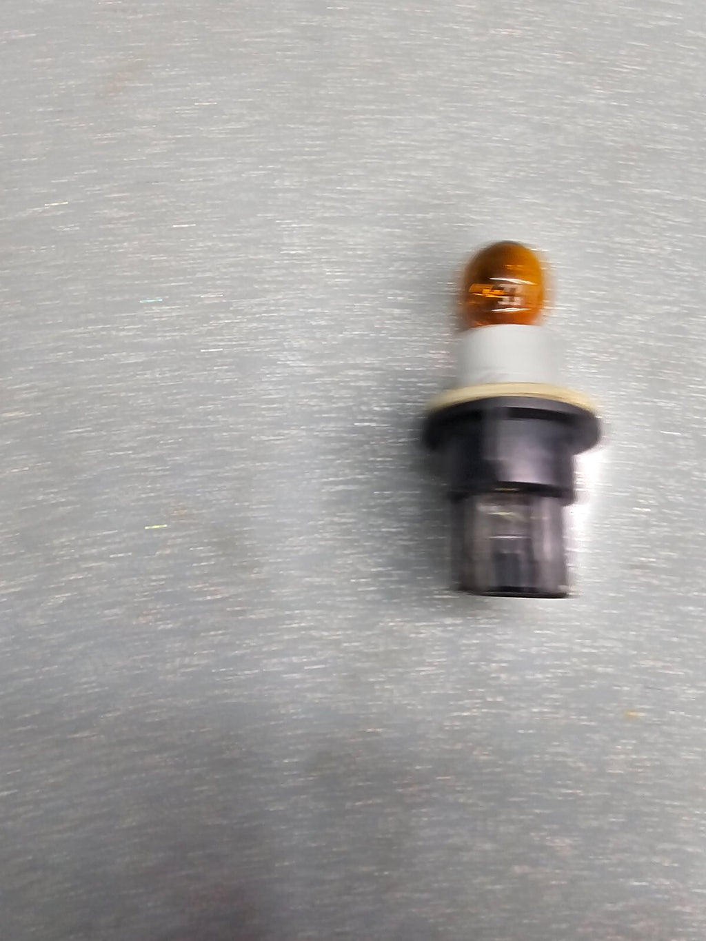 2008-2010 Dodge Ram 1500 2500 3500 Turn Signal Light Bulb Socket Flasher