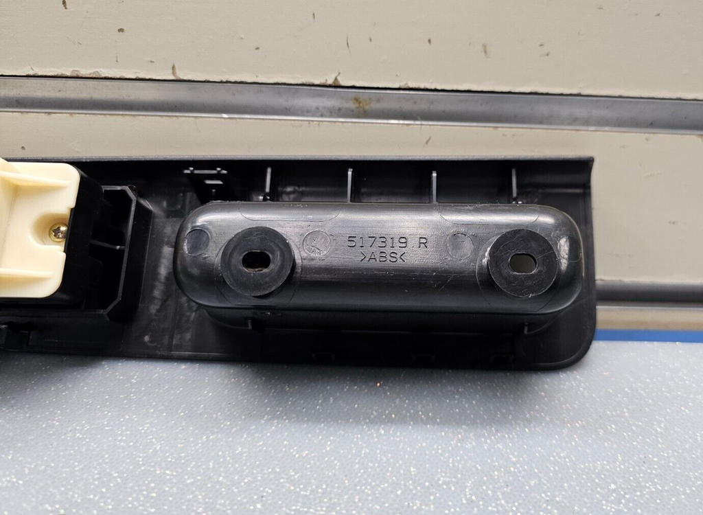 🔥04-12 Colorado Canyon Front Right Passenger Window Control Power Switch Black