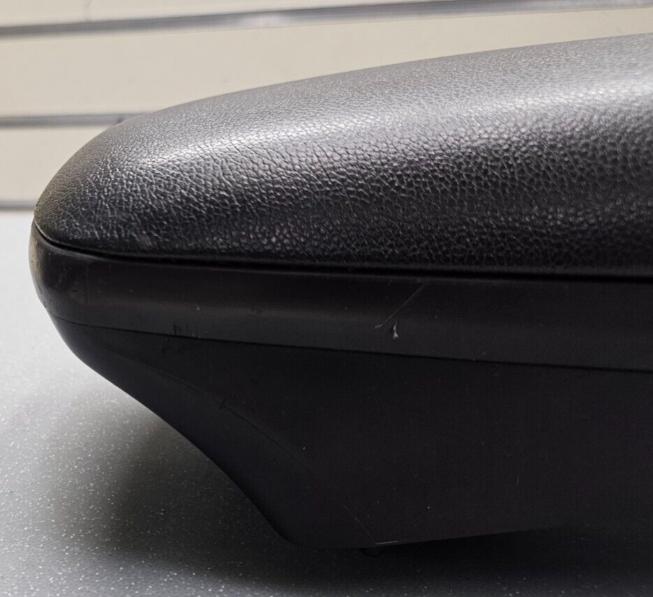 11-13 Hyundai Elantra Center Console Leather Armrest Lid Top Pad Assembly Black