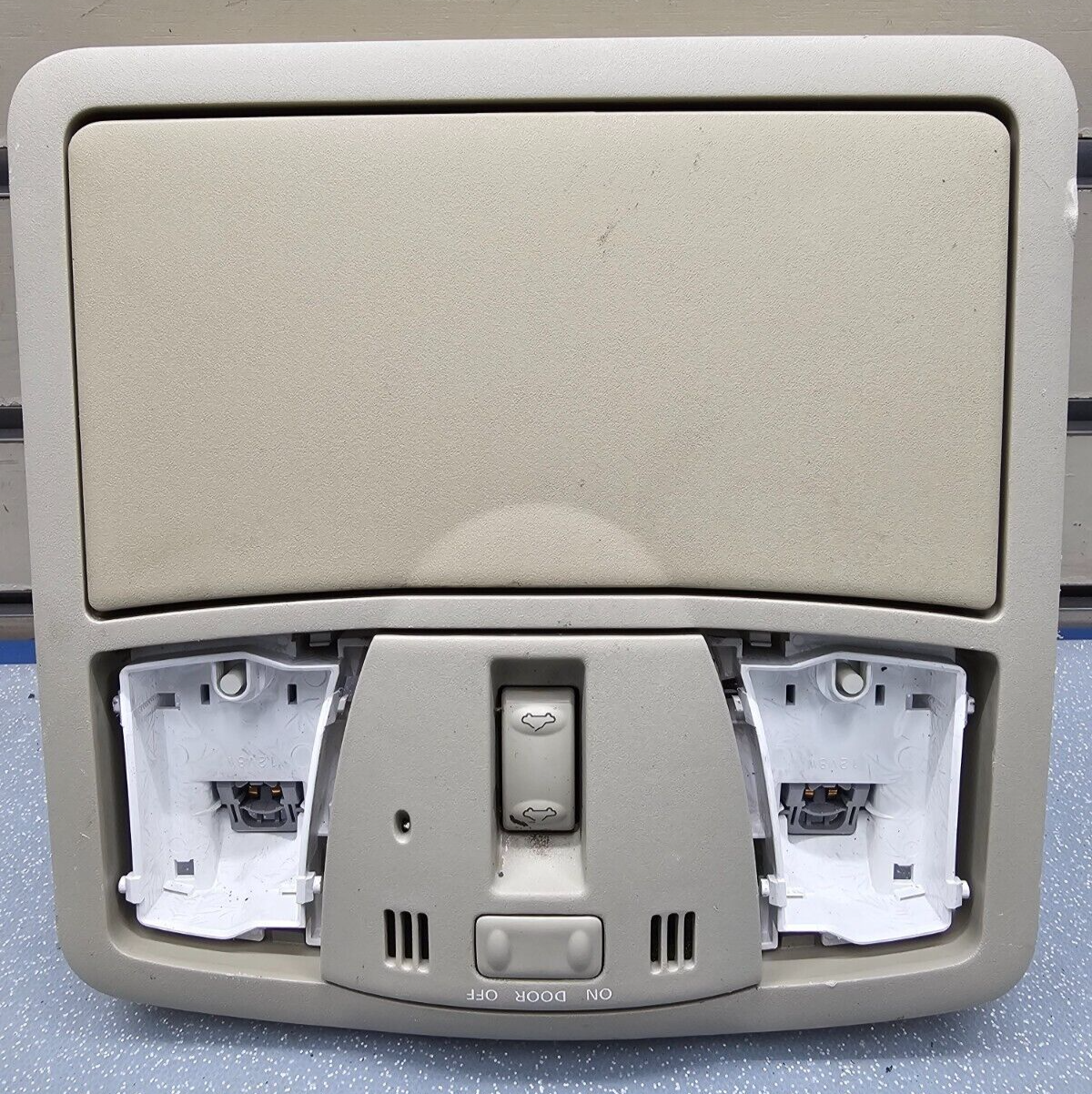 🔥09-13 Maxima Murano Overhead Roof Console Interior Storage Assembly LT Gray