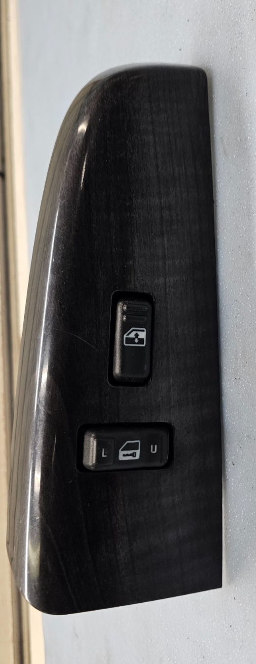 🔥99-02 Silverado SIERRA Front RIGHT Passenger Power Window Switch Lock black