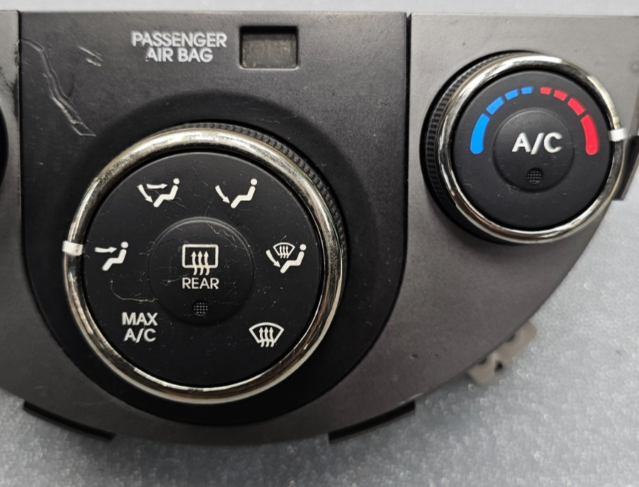 🔥10-11 Kia Soul Dash A/C Heater Temperature Climate Control Air Conditioner OEM