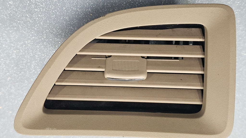 🔥08-12 Chevy Malibu Dash  Right Passenger AC Air Vent Heater Conditioning Tan