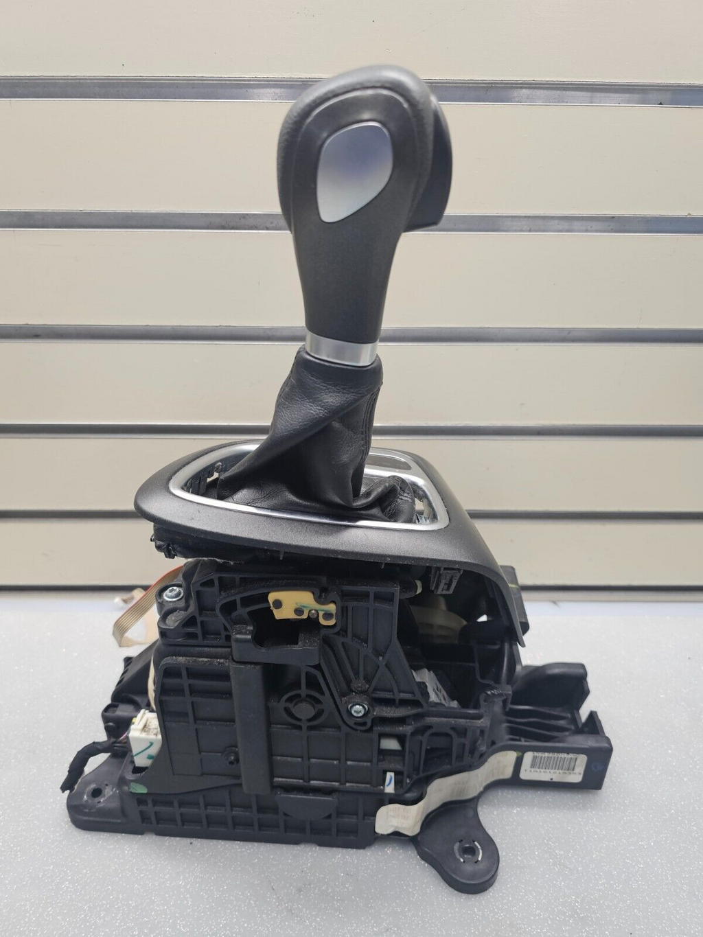 13-16 Dodge Dart Automatic Transmission Floor Gear Shifter Lever Assembly OEM