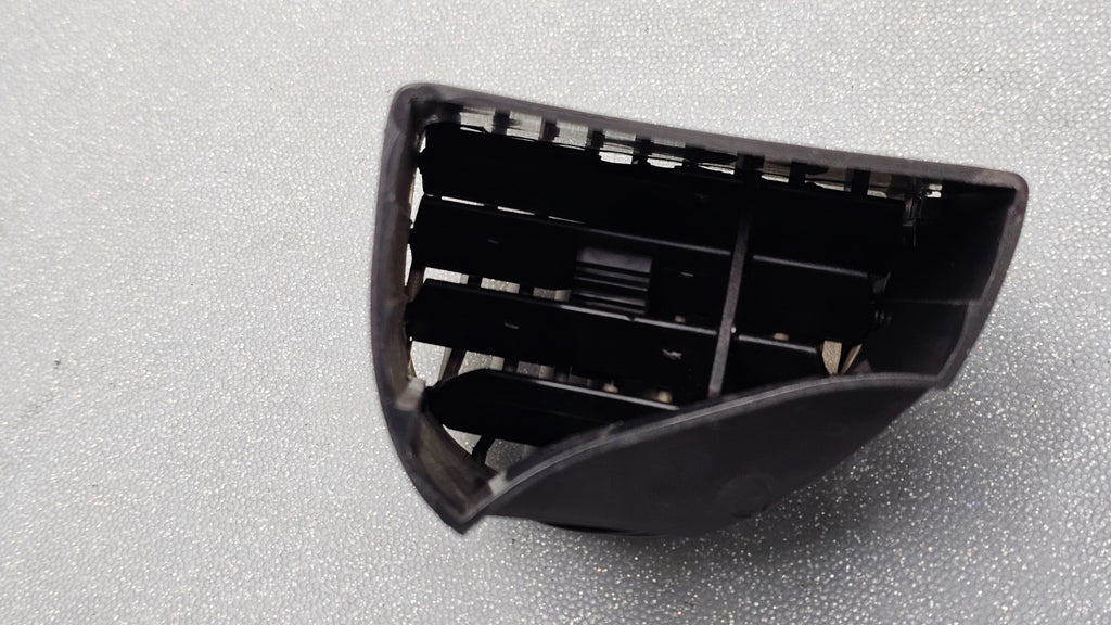 🔥97-05 Century Regal Center Dash Left Driver A/C AC Air Vent Heater Panel Tan