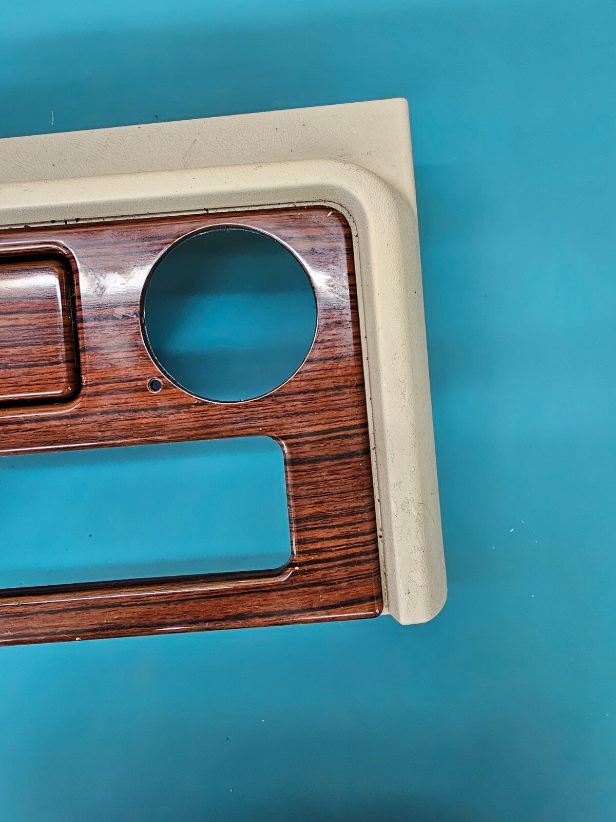 🔥02-06 Escalade Radio Dash Trim Surround Bezel Trim Panel w/clock woodgrain