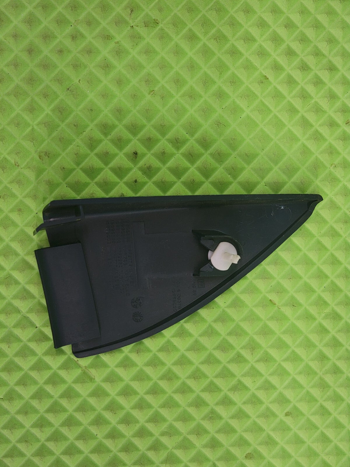 1995-1998 Chevrolet Tahoe Suburban Door Panel Mirror Cover Trim RIGHT DARK GRAY
