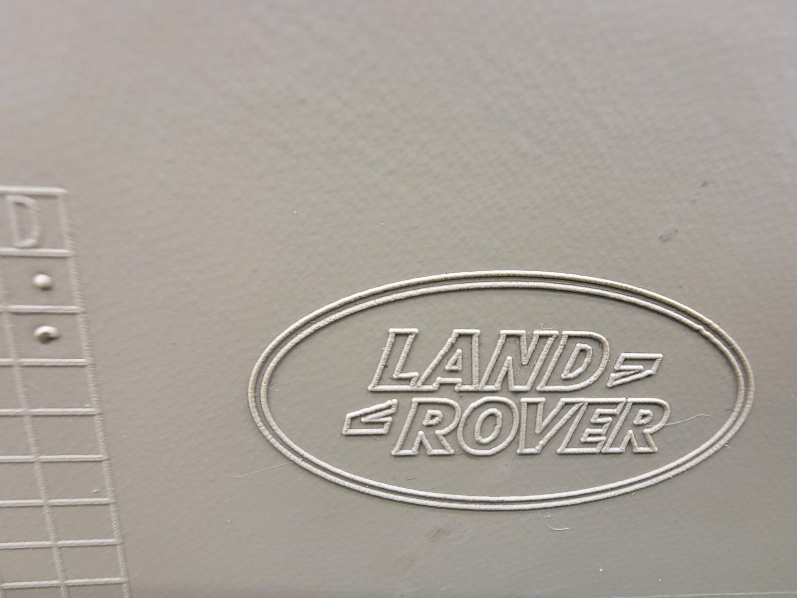 🔥08-15 Land Rover LR2 Front Door Interior Trim Panel Left Driver Side Tan OEM