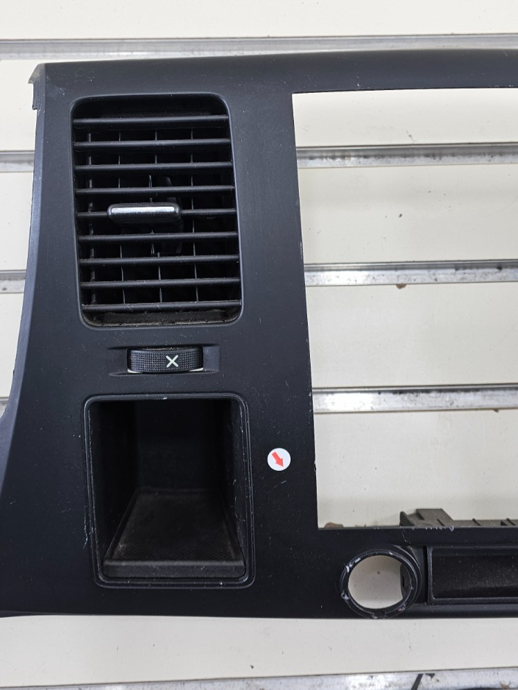 🔥07-14 Silverado SIERRA Center Dash Radio Bezel AC Climate Trim 2 Vent BLACK B6