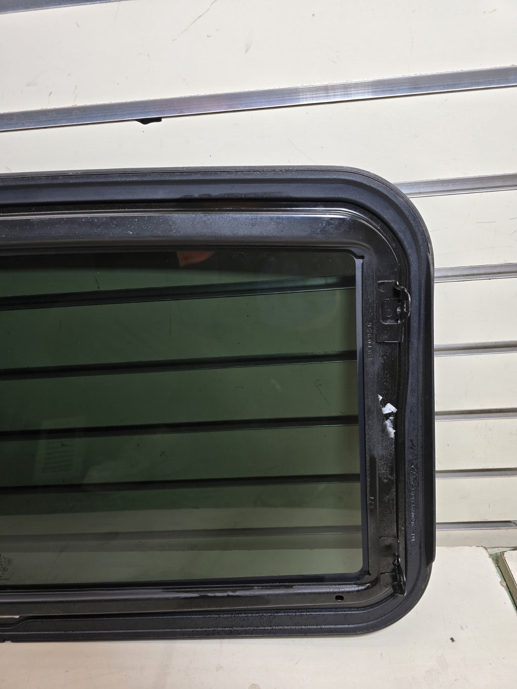 12-18 Ford Focus 05-08 Taurus Montego Sunroof Window Glass Motorized Retractible
