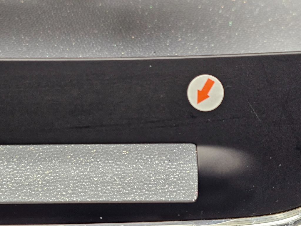 12-20 DODGE CARAVAN CENTER DASH RADIO SUUROUND BEZEL CLIMATE CONTROL TRIM PANEL