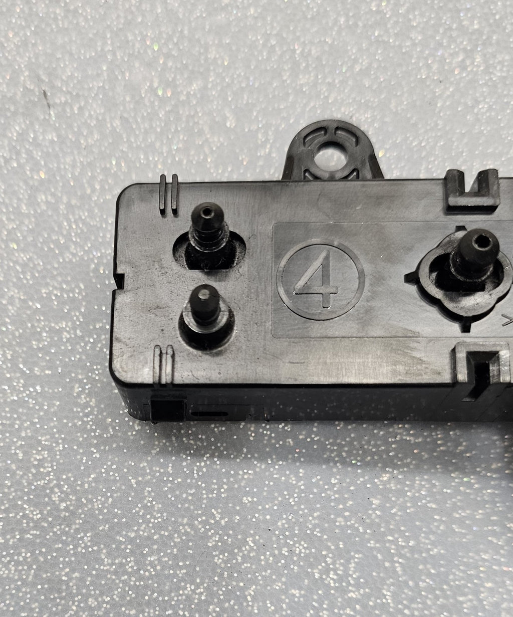 🔥09-14 Nissan Maxima Front Right Passenger Power Seat Adjuster Switch Assembly