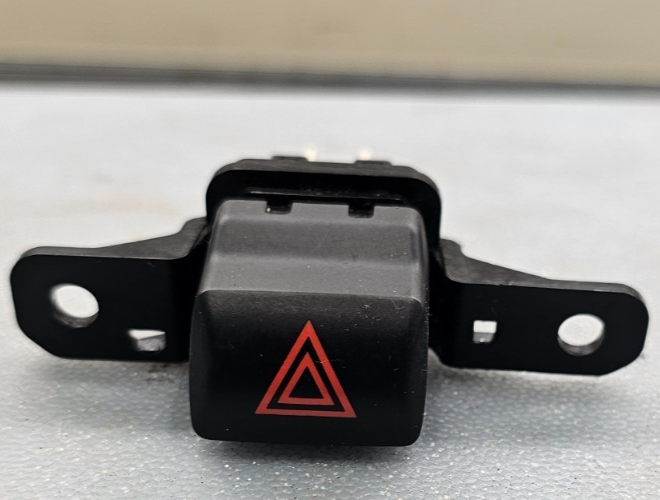 🔥07-13 Nissan Altima Hazard Emergency Warning Light Button Switch OEM