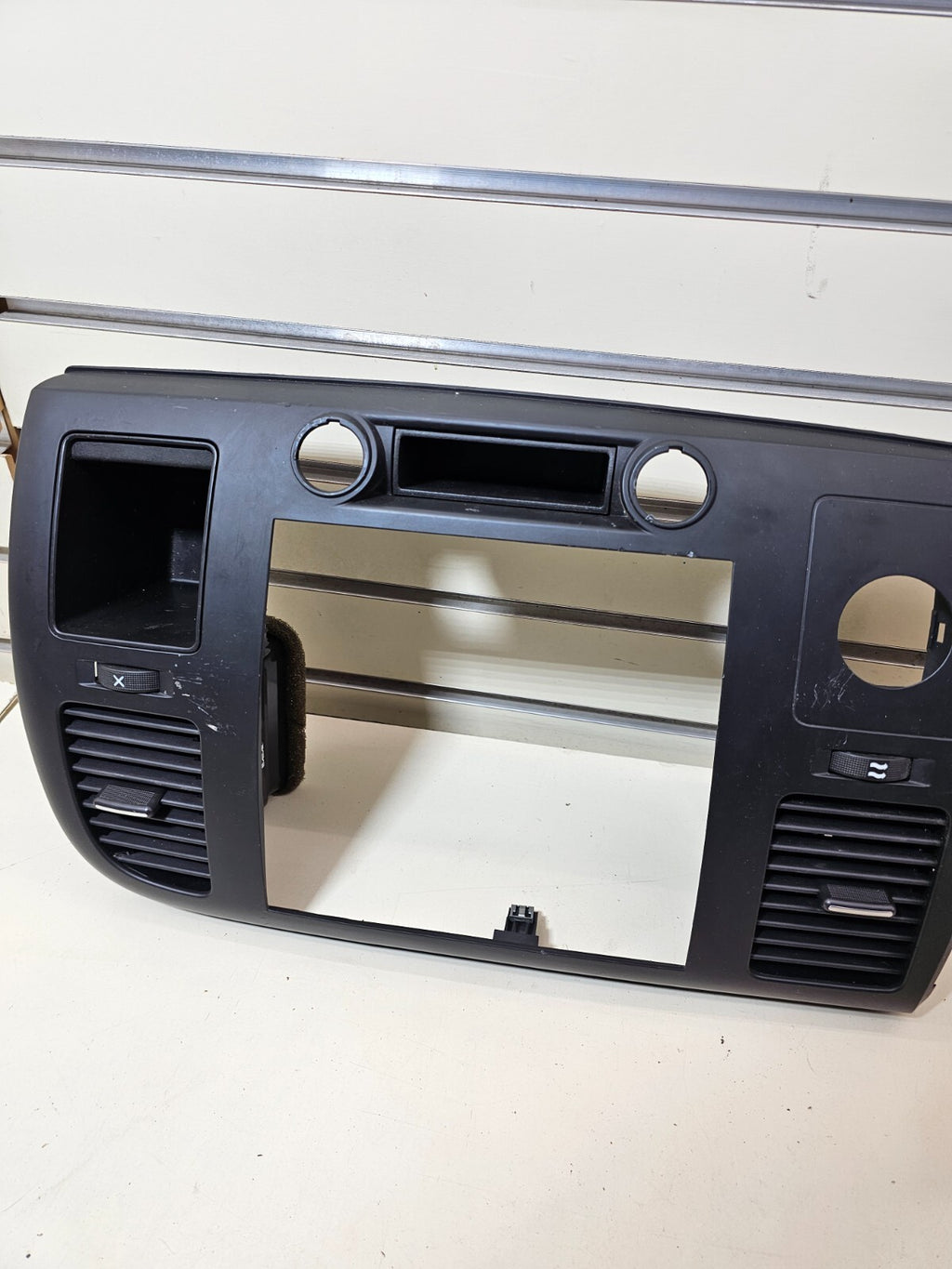 🔥07-14 Silverado SIERRA Center Dash Radio Bezel AC Climate Trim Panel BLACK B6