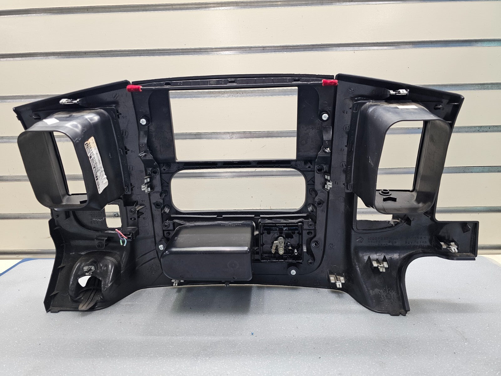 🔥02-05 Dodge RAM Dash RADIO SUUROUND Bezel Climate Trim Panel Storage Black B10
