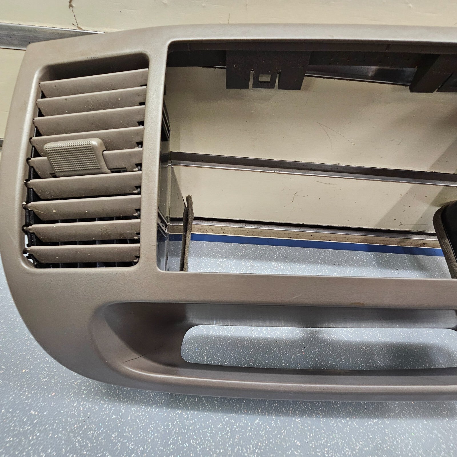 🔥02-06 Toyota CAMRY Dash RADIO BEZEL Center Air Vents CLOCK Trim BROWN B25